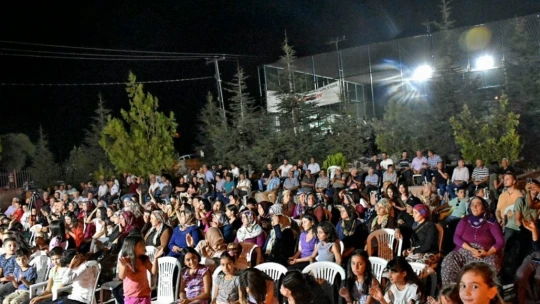 Yeşilyurt akşamları sokak konserine büyük ilgi