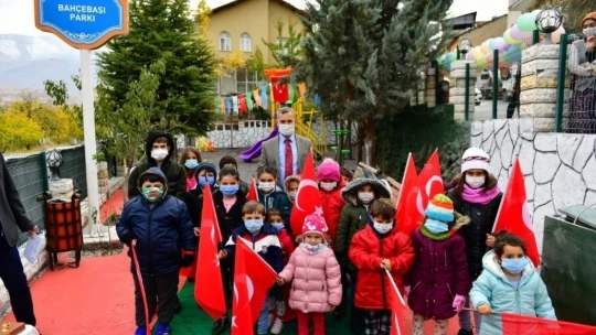 Bahçebaşı Parkı hizmete girdi