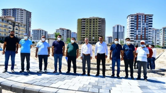 Çilesiz'deki 10 dönümlük park