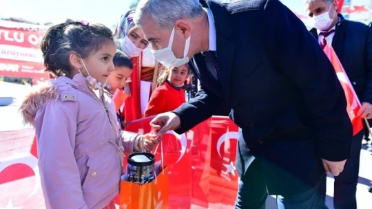 Yeşilyurt Belediyesi'nden İstiklal Marşı etkinliği