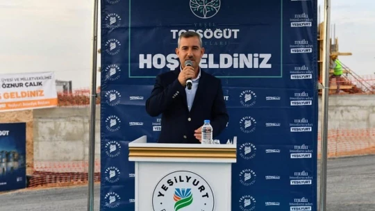 Yeşilyurt Belediyesi Yeşil Topsöğüt konutlarının temeli törenle atıldı