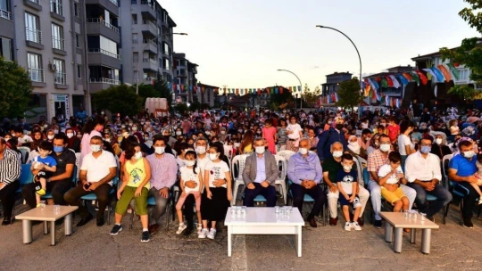 Yeşilyurt çocuk şenliği, renkli anlara sahne oldu