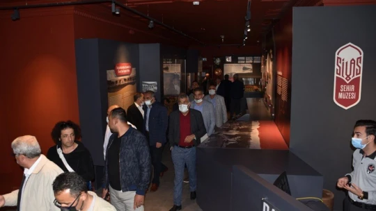 Yeşilyurt muhtarları Sivas'ta kampa girdi