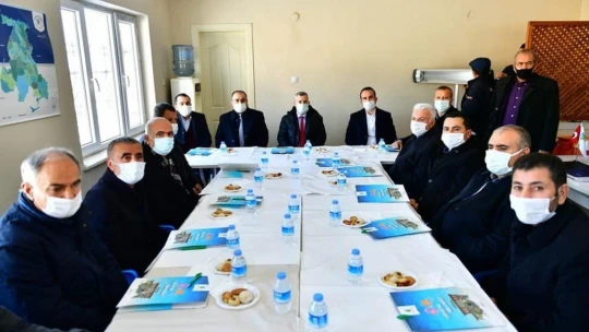 Yeşilyurt muhtarların gayretleri ile gelişiyor