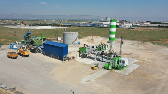 Yeşilyurt'ta 'kilit parke taşı üretim tesisi' hizmete girdi