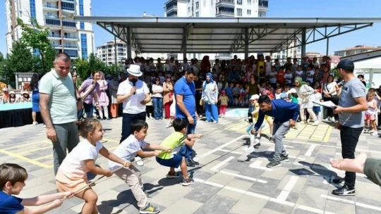 Yeşilyurt'ta 'minikler yarışıyor' programına ilgi