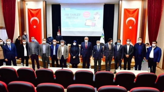 Yeşilyurt'ta 1. etap tablet dağıtım kura çekimi yapıldı
