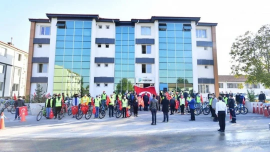 Yeşilyurt'ta 10 Kasım nedeniyle bisiklet turu düzenlendi