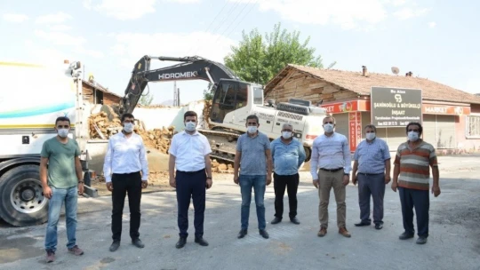 Yeşilyurt'ta 299 metruk ev yıkıldı