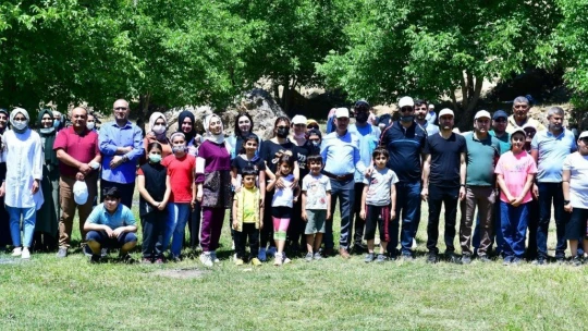 Yeşilyurt'ta doğa yürüyüşü yapıldı