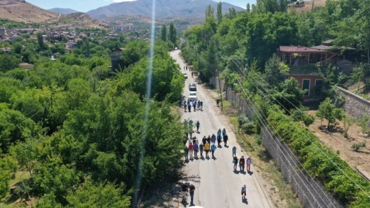 Yeşilyurt'ta doğa yürüyüşü yapıldı