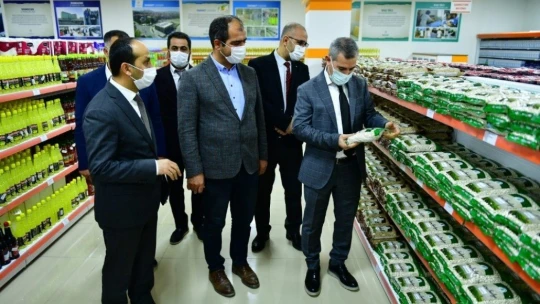 Yeşilyurt'ta ihtiyaç sahiplerine bakliyat desteği