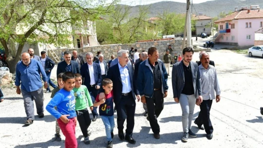 Yeşilyurt'ta ihtiyaç sahiplerine yardım kolisi