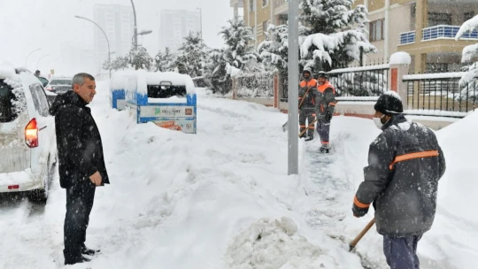 Yeşilyurt'ta kar seferberliği