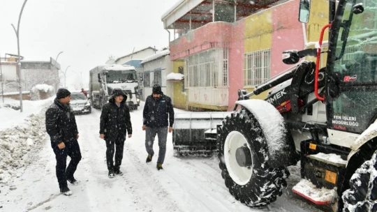 Yeşilyurt'ta kar seferberliği