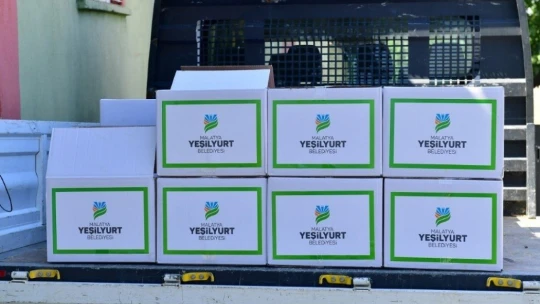 Yeşilyurt'ta karantinadaki vatandaşlara gıda desteği