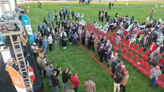 Yeşilyurt'ta Şehit Semih Özbey Parkı'nın açılışında duygusal anlar