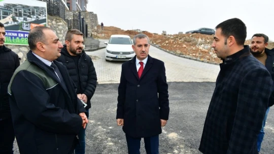 Başkan Çınar yol yenileme çalışmalarını inceledi