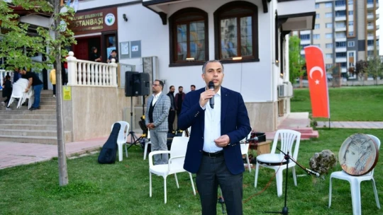 Yesilyurt'ta yetim ve öksüz çocuklar unutulmadı