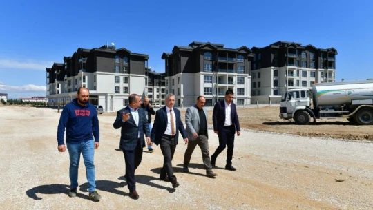 Yesilyurt'un mahalleleri cazip hale geliyor