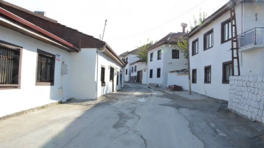 Yeşilyurt'un tarihi sokakları turizme kazandırılıyor