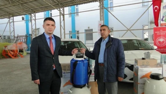 Yetiştiricilere ücretsiz tohumlama hizmeti