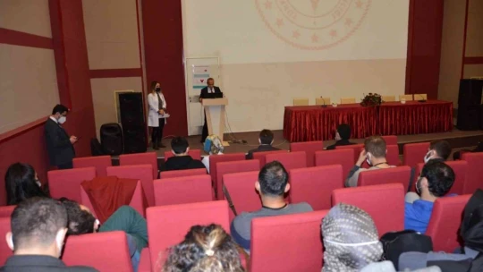 Yoğun bakım hemşireliği eğitim programı başladı