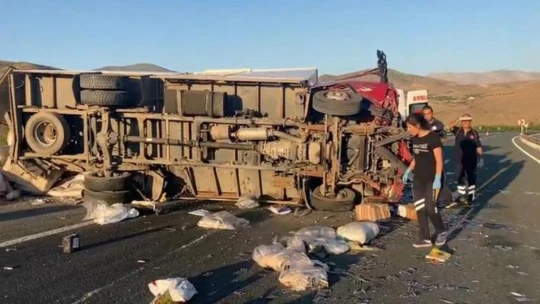 Elazığ yolunda feci kaza