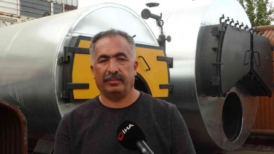 Yolda üretip dünyaya ihraç ediyor