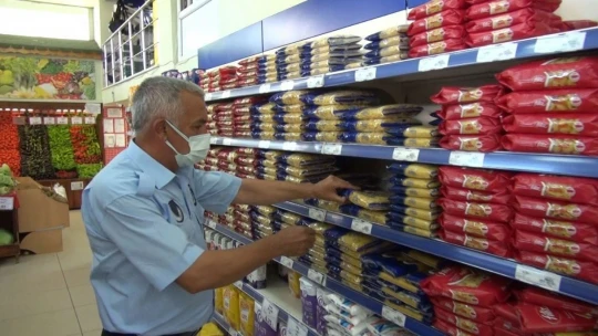 Zabıta ekipleri, denetimlerini sürdürüyor