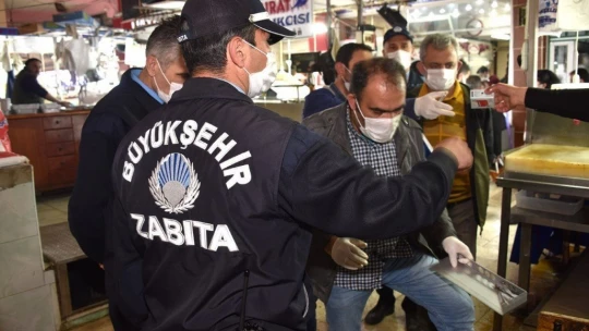 Zabıtadan balık denetimi