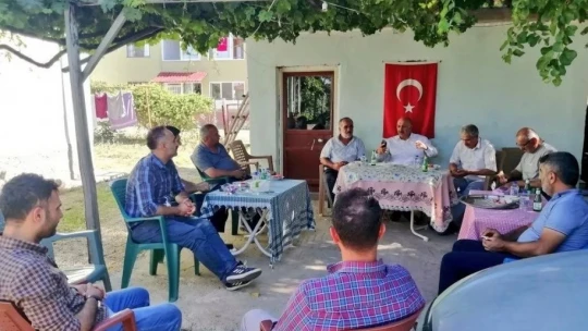 Zelyurt, 15 Temmuz şehidi Bozkurt'un kabrini ve ailesini ziyaret etti