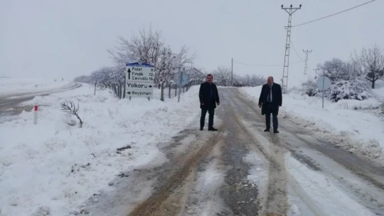 Zelyurt, yol açma çalışmalarını yerinde inceledi