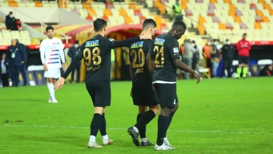 Yeni Malatyaspor: 5 - Hekimoğlu Trabzon FK: 0