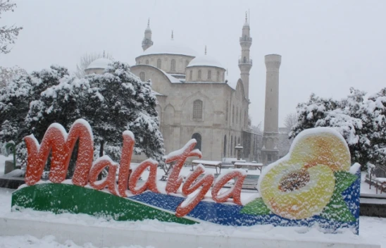 Malatya'da okullar perşembe günü tatil edildi