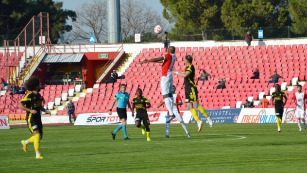 Balıkesirspor: 2 - Evkur Yeni Malatyaspor: 2 (Foto Galeri)