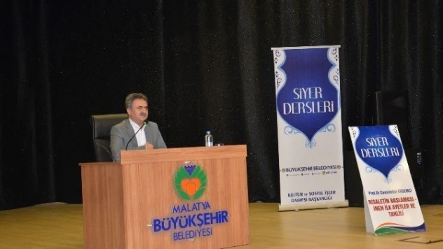 Siyer Derslerinde 'Risaletin başlaması' anlatıldı