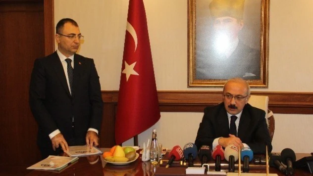 Bakan Elvan: Milletten korkuyorlar