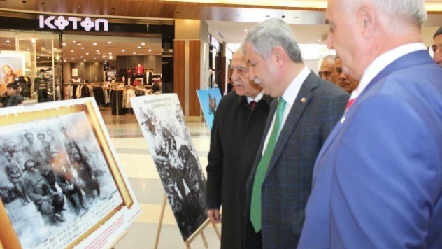 Çanakkale şehitleri sergisi açıldı