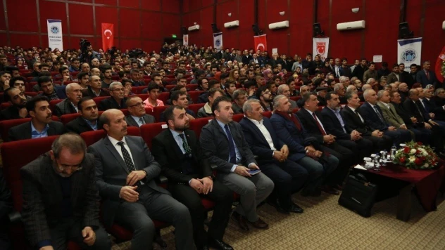 'Terörle Mücadelede Fırat Kalkanı ve Türkiye' konuşuldu