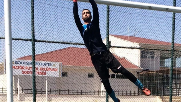 Amatör takımın kalecisi Fenerbahçe'de oynamak istiyor