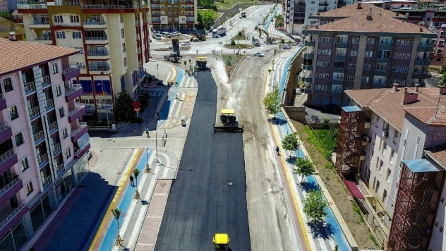 Yusuf Özal Caddesinde çalışmalar bitmek üzere