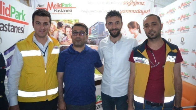 Başkan Kalı Ramazan Çarşısındaki esnafları ziyaret etti