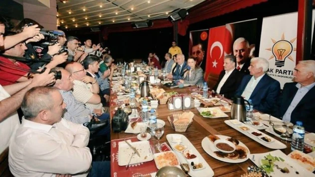 AK Parti Genel Başkan Yardımcısı Öznur Çalık: