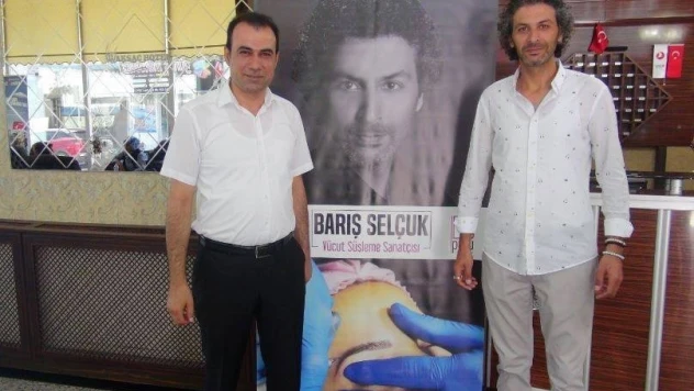 Kalıcı makyaj eğitimi verildi