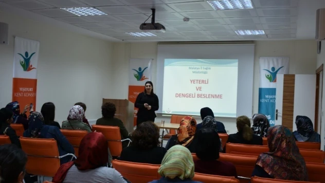 Bayanlara sağlıklı yaşam ve obezite konularında bilgiler verildi
