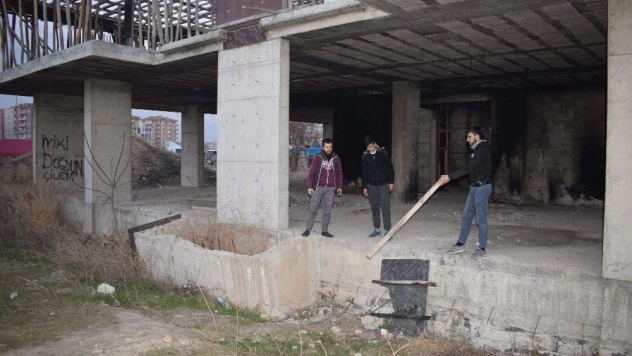 İnşaattan düşen bir kişi yaralandı