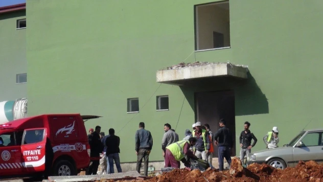 Cezaevi inşaatında korkutan yangın