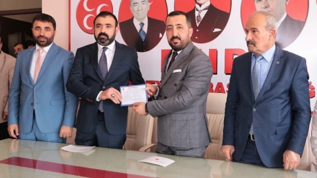 İzzet Gören MHP'den aday adayı...