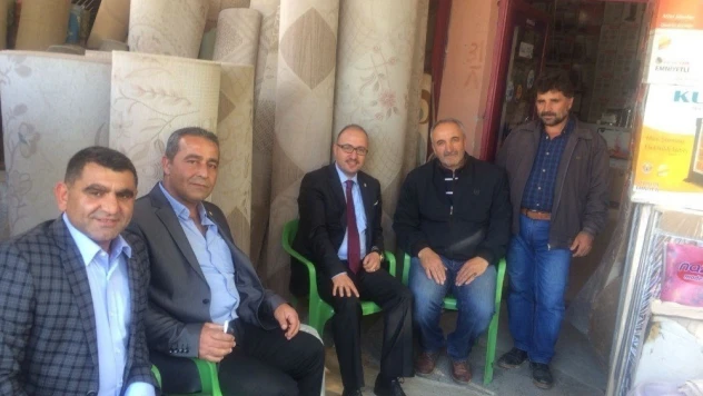 Unat, seçim çalışmalarını yoğun tempoda sürdürüyor
